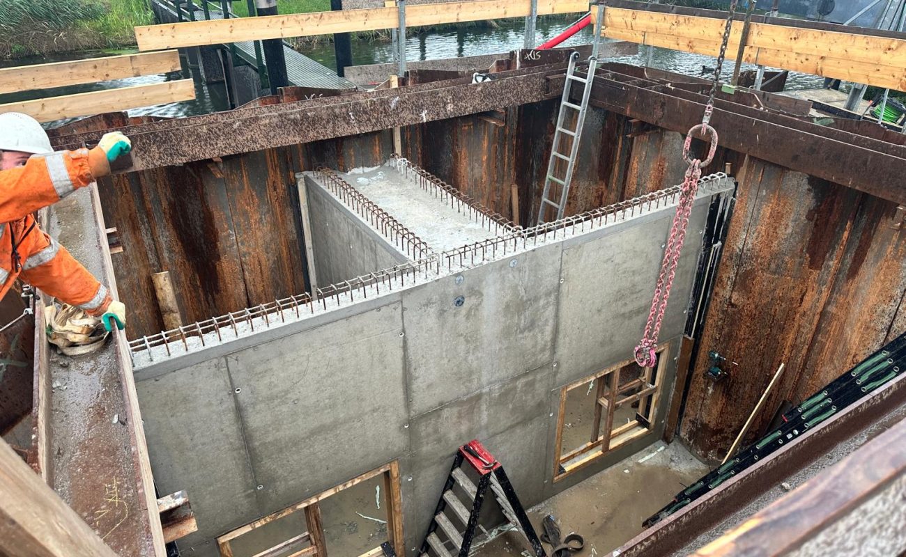 5ea46763-f889-4fd8-b0b1-1de0648585b9